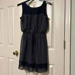 Petite dress.‎